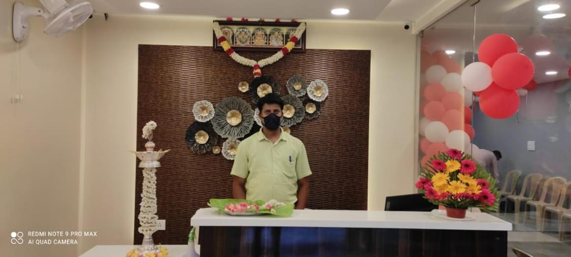 Hotel Veeras Residency Pondicherry Exterior foto