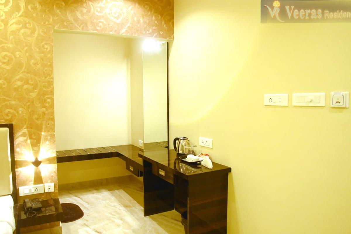 Hotel Veeras Residency Pondicherry Exterior foto