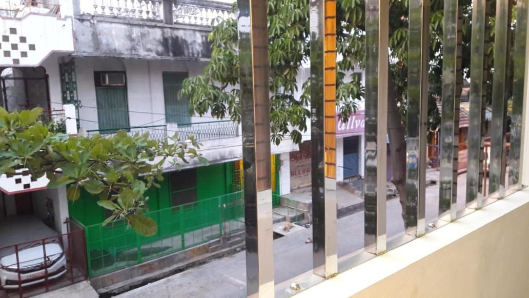 Hotel Veeras Residency Pondicherry Exterior foto